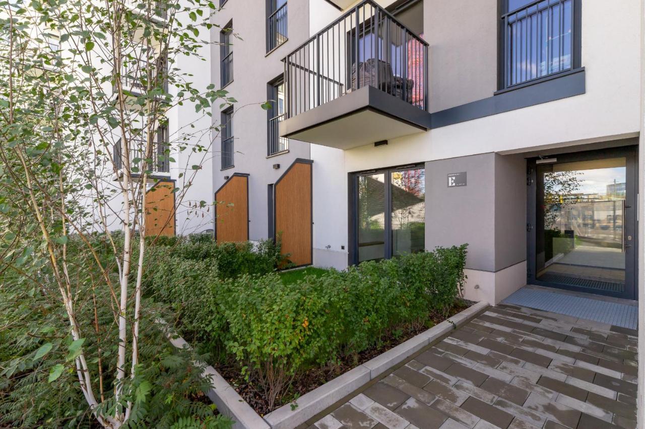 Apartments Cracow Rakowicka By Noclegi Renters คราคูฟ ภายนอก รูปภาพ