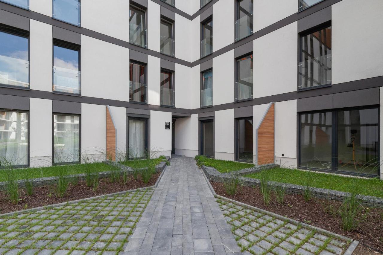 Apartments Cracow Rakowicka By Noclegi Renters คราคูฟ ภายนอก รูปภาพ